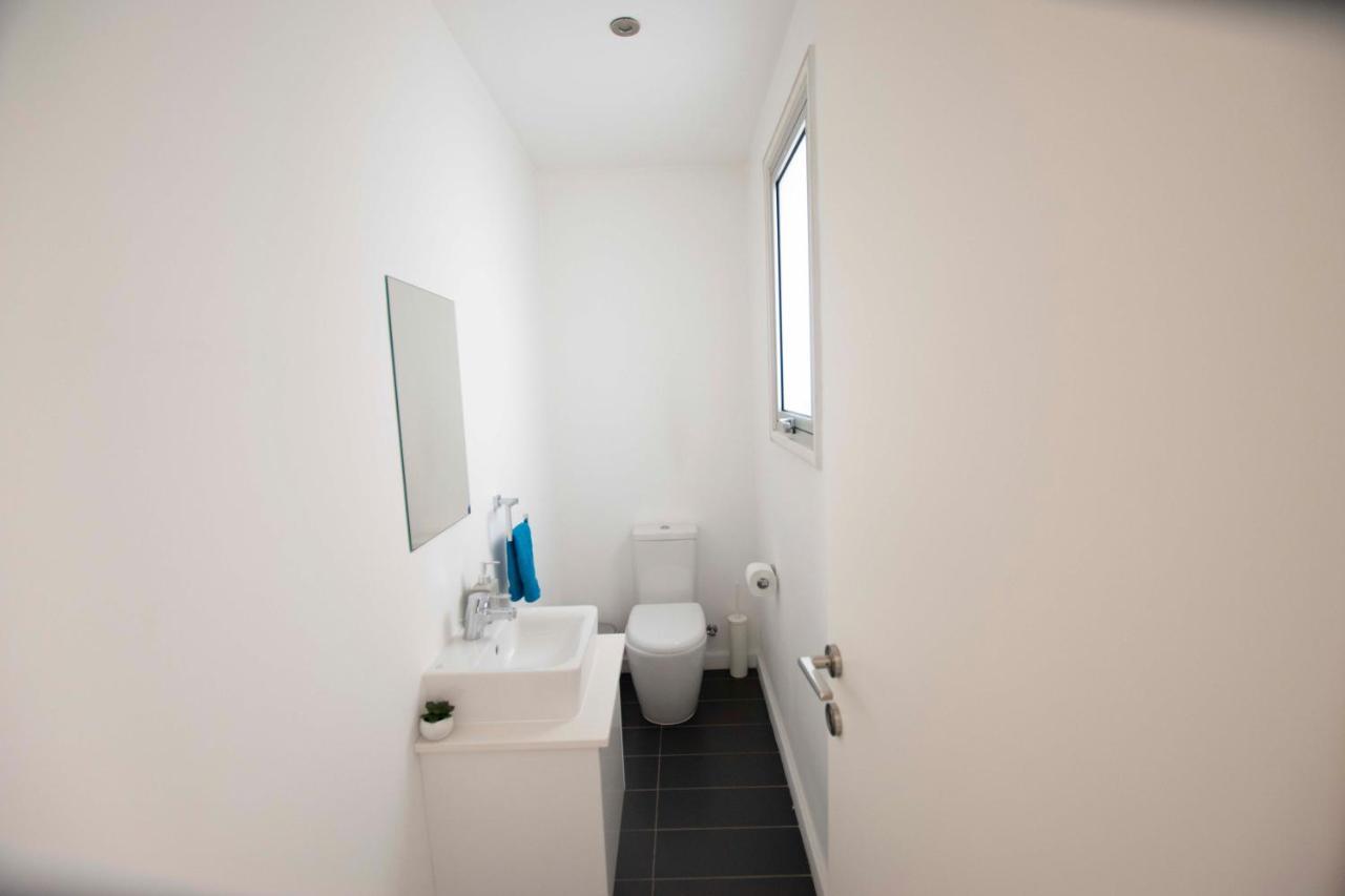 Glabur Stays - The Fabulous 2 Bdr - Nicosia City, Free Parking & Wifi, Welcomes You!!! Exteriör bild